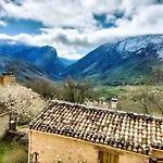 度假居 Maison Du Chateau, Serenite Au Coeur Du Verdon