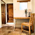 Maison Du Chateau, Serenite Au Coeur Du Verdon 度假居 *