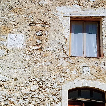 Dom wakacyjny Chasteuil Chateau -vue Sur Le Verdon Et Tranquillite