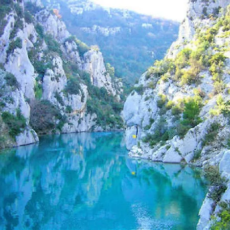 Le Petit Chateau De Chasteuil, Gorges Du Verdon *