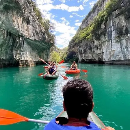 Chasteuil Chateau -vue Sur Le Verdon Et Tranquillite Dom wakacyjny *