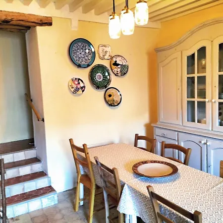 Chasteuil Chateau -vue Sur Le Verdon Et Tranquillite * Castellane