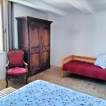 Сasa de vacaciones Le Petit Chateau De Chasteuil Castellane
